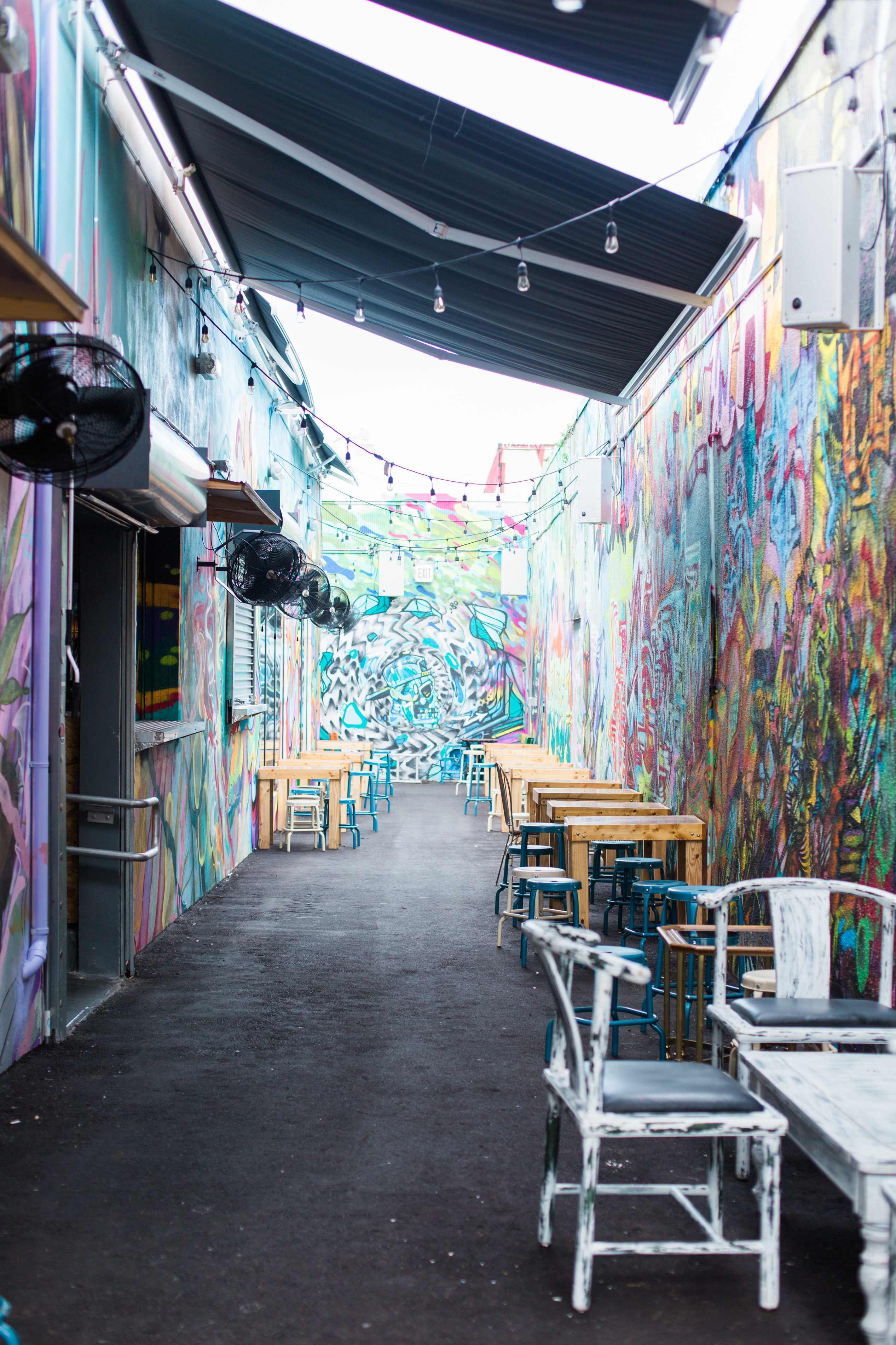 McKenna_Bleu_Miami_Travel_Guide_Color_Walls_Stacy_Bauer_Photography_photo-470